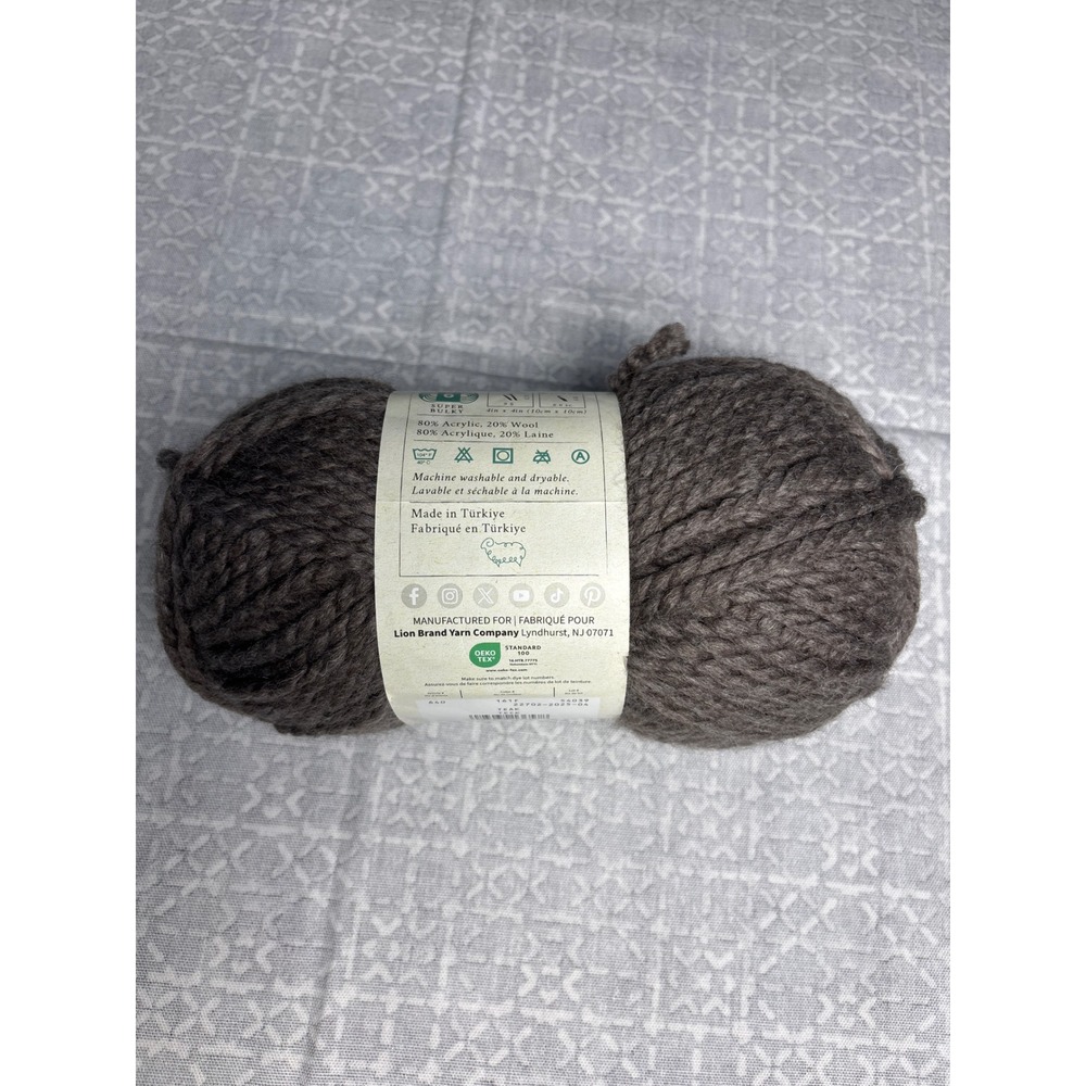 Lion Brand Wool Ease Thick Quick 6oz Teak Gray Brown Super Bulky Wool Blend Yarn - Picture 3 of 5